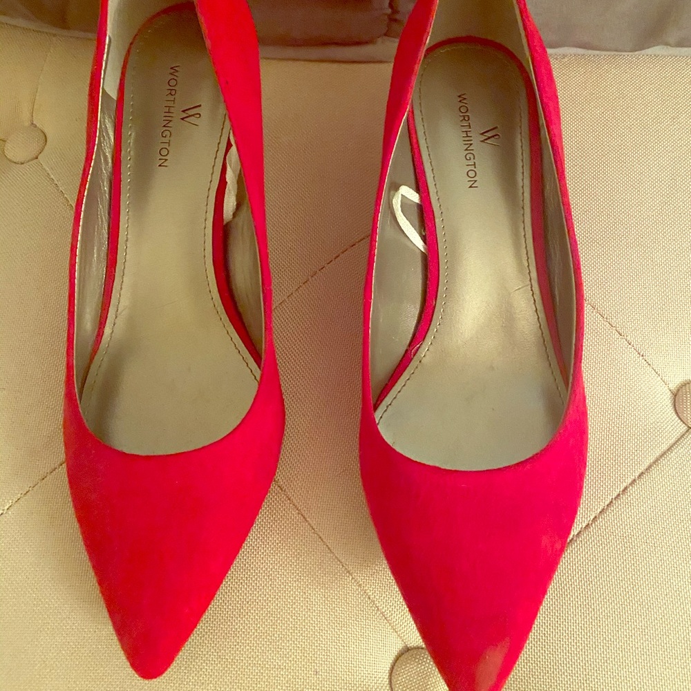 Worthington Red Heels